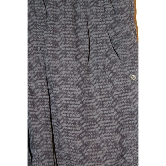 Vuori men's kore shorts gray and black size small no drawstring - Picture 7 of 7